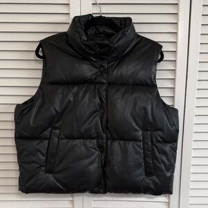 Old Navy Black Quilted Faux-Leather Puffer Vest